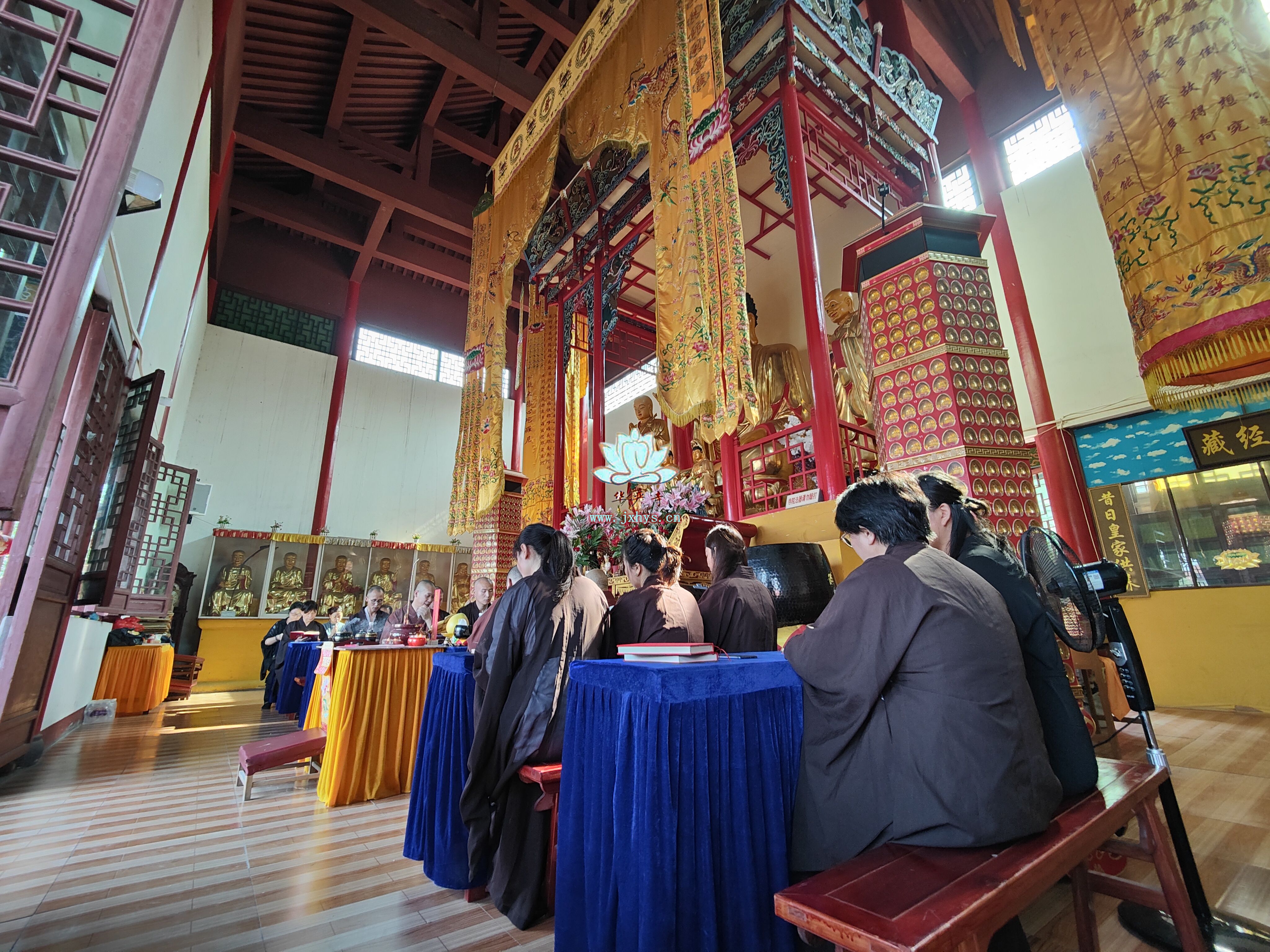 富彩vip七月三十日地藏王菩萨圣诞法会圆满